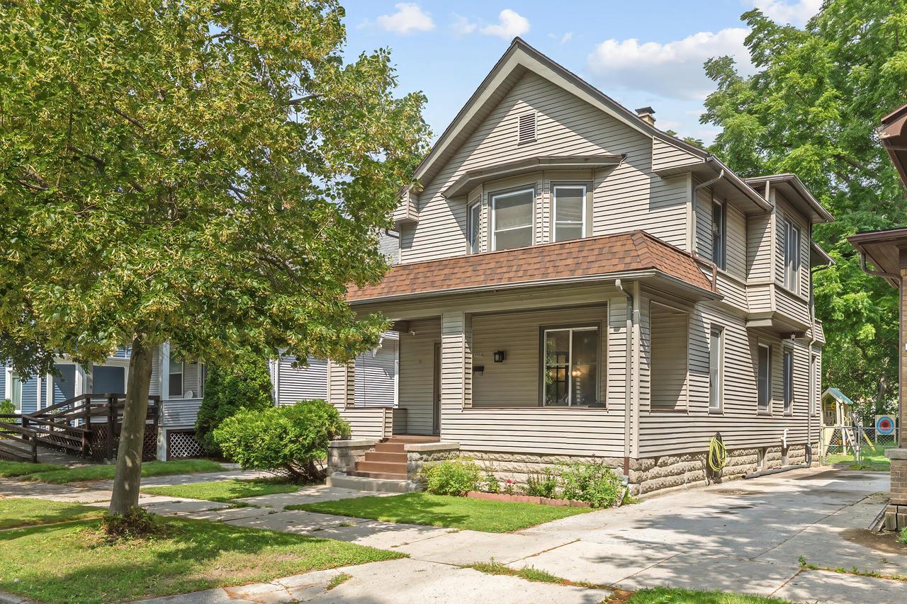 1723 N 9th St, Sheboygan, WI 53081