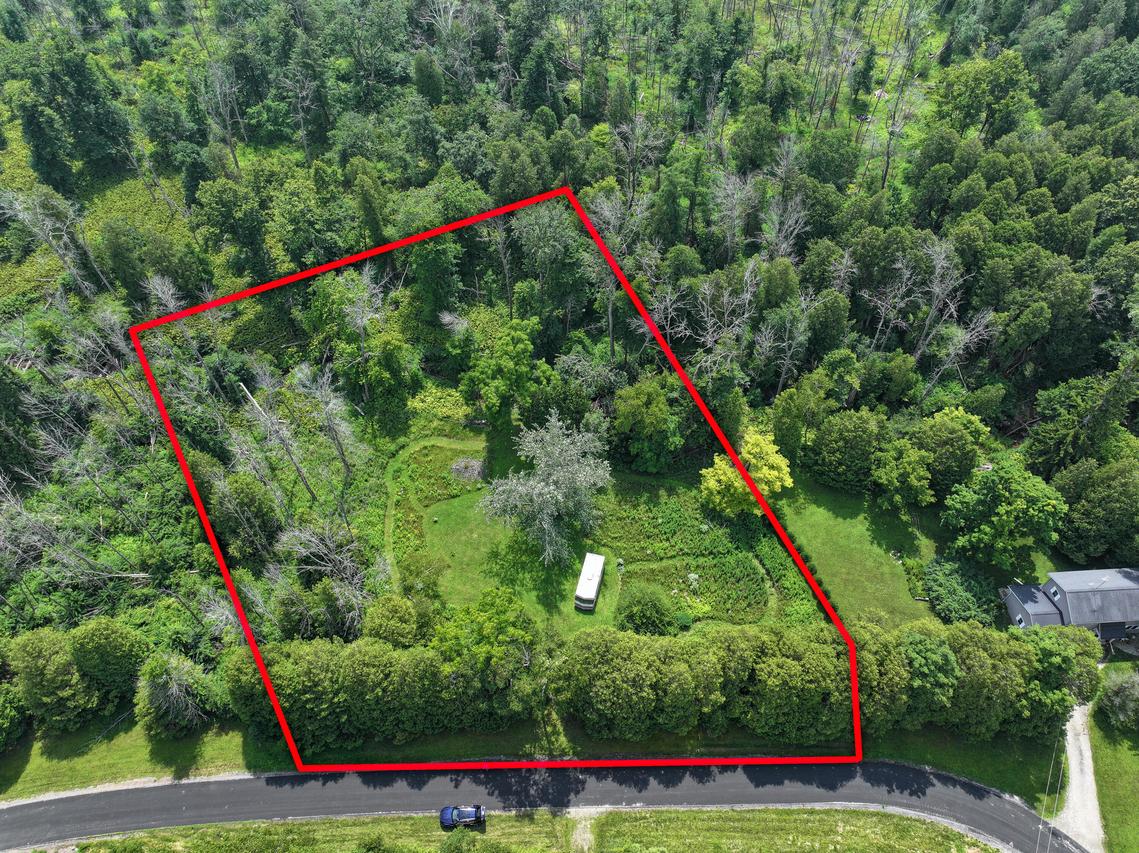 Lt22 Prospekt Blvd #23,24, Holland, WI 53070