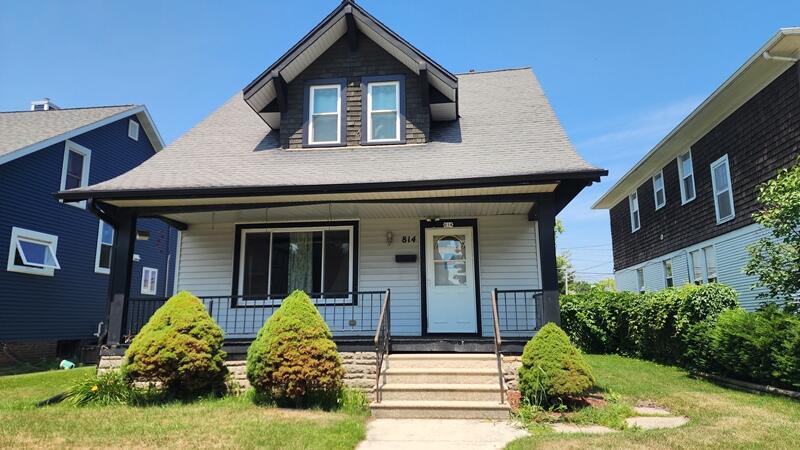 814 Swift Ave, Sheboygan, WI 53081