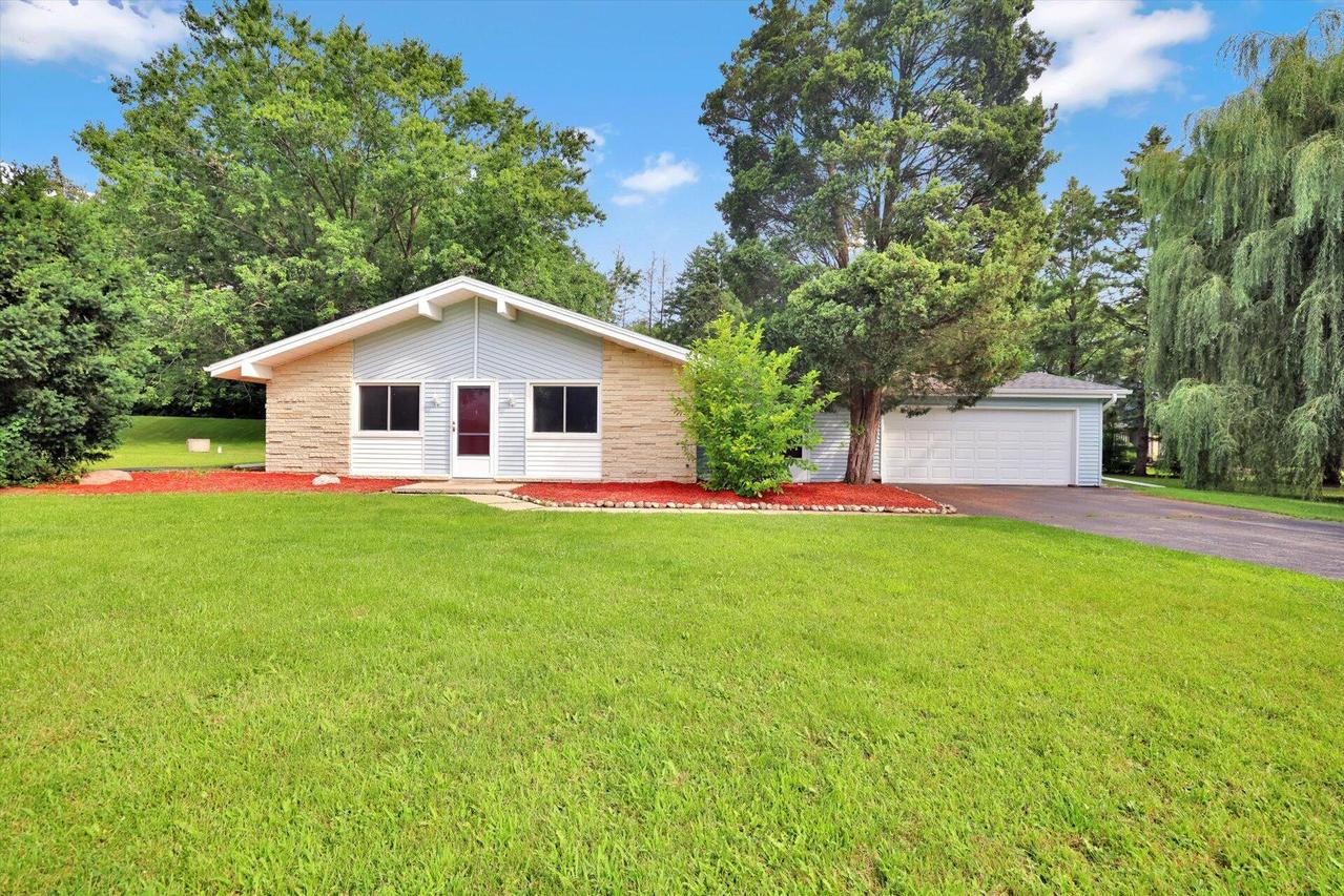 W276S8945 Hidden Lakes, Vernon, WI 53149