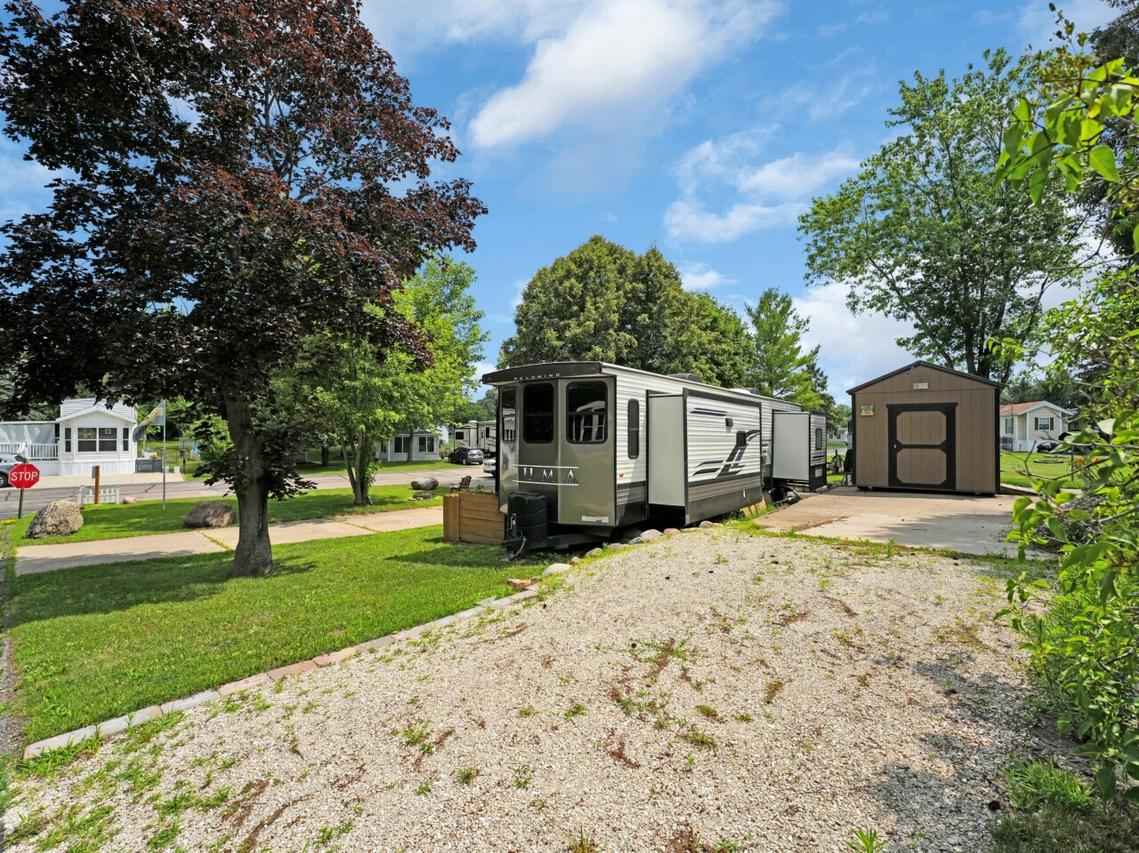 W4945 County Road Es - #157, Sugar Creek, WI 53121