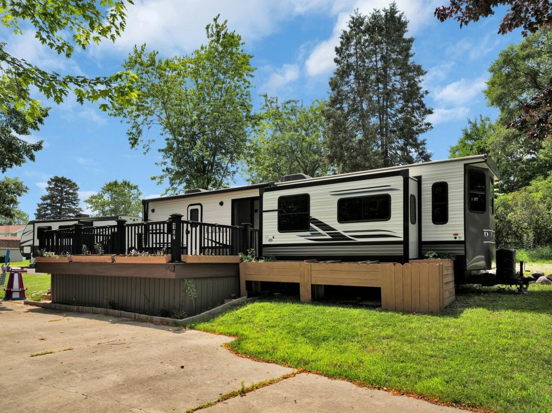 W4945 County Road Es - #157, Sugar Creek, WI 53121