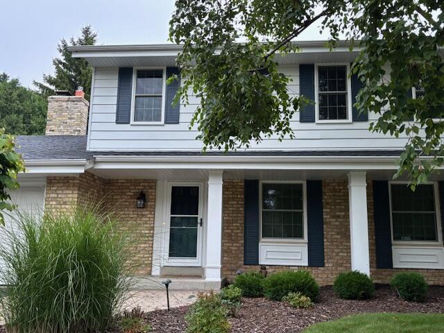 W53N880 Castle Ct, Cedarburg, WI 53012