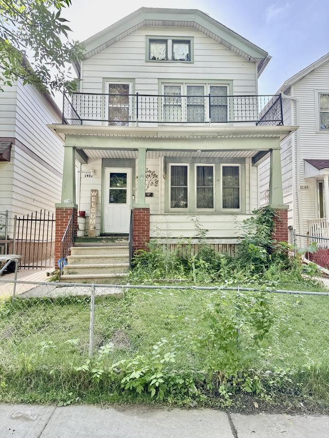 1935 S 10th St, Milwaukee, WI 53204