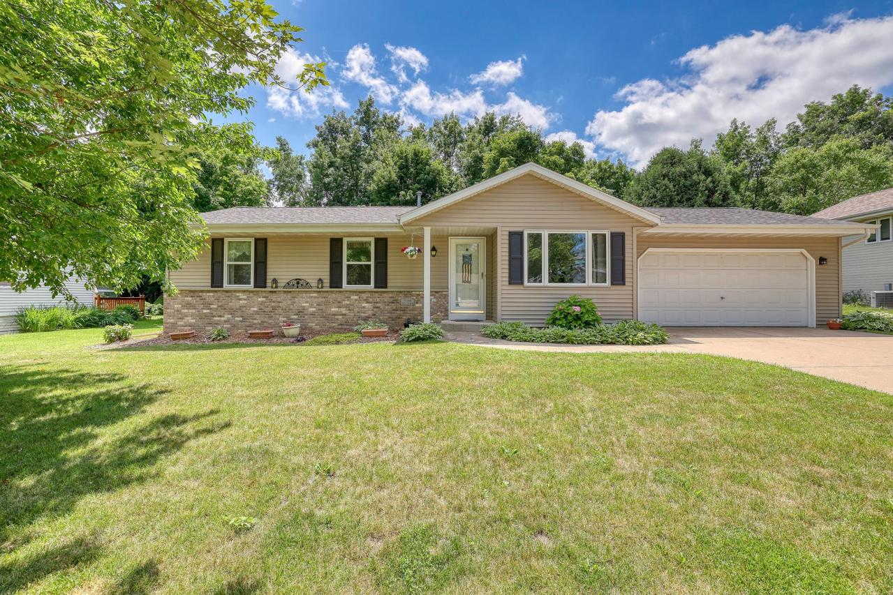 N164W20145 Juniper St, Jackson, WI 53037