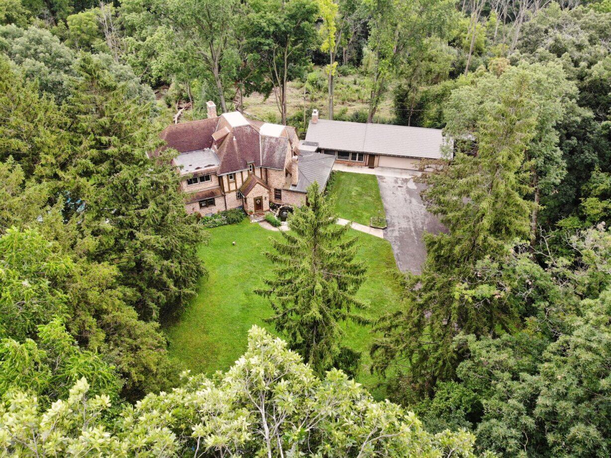 10737 W Rawson Ave, Franklin, WI 53132
