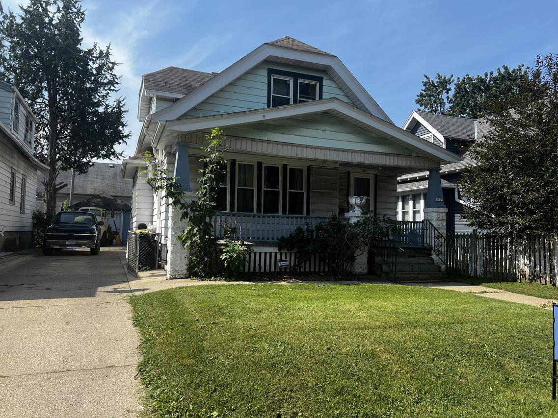 3409 W Lapham St, Milwaukee, WI 53215