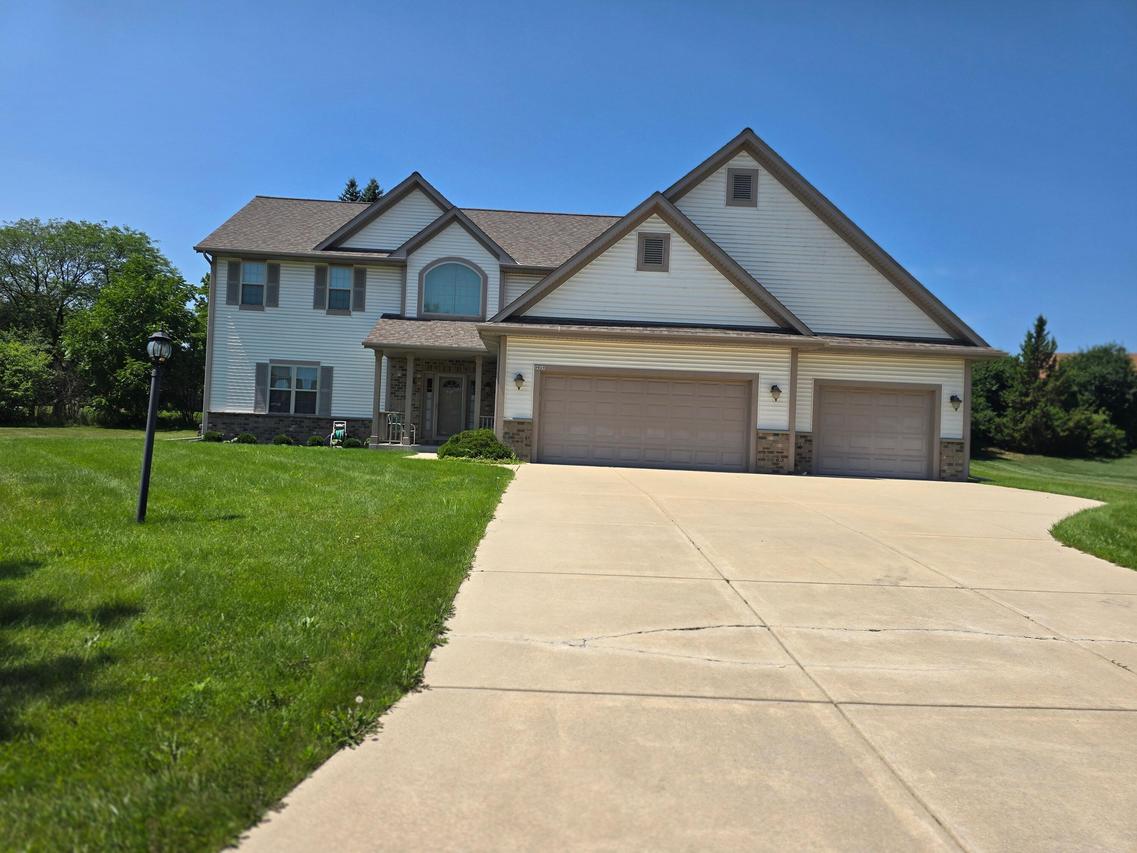 9029 Brandybrook Trl, Brown Deer, WI 53223