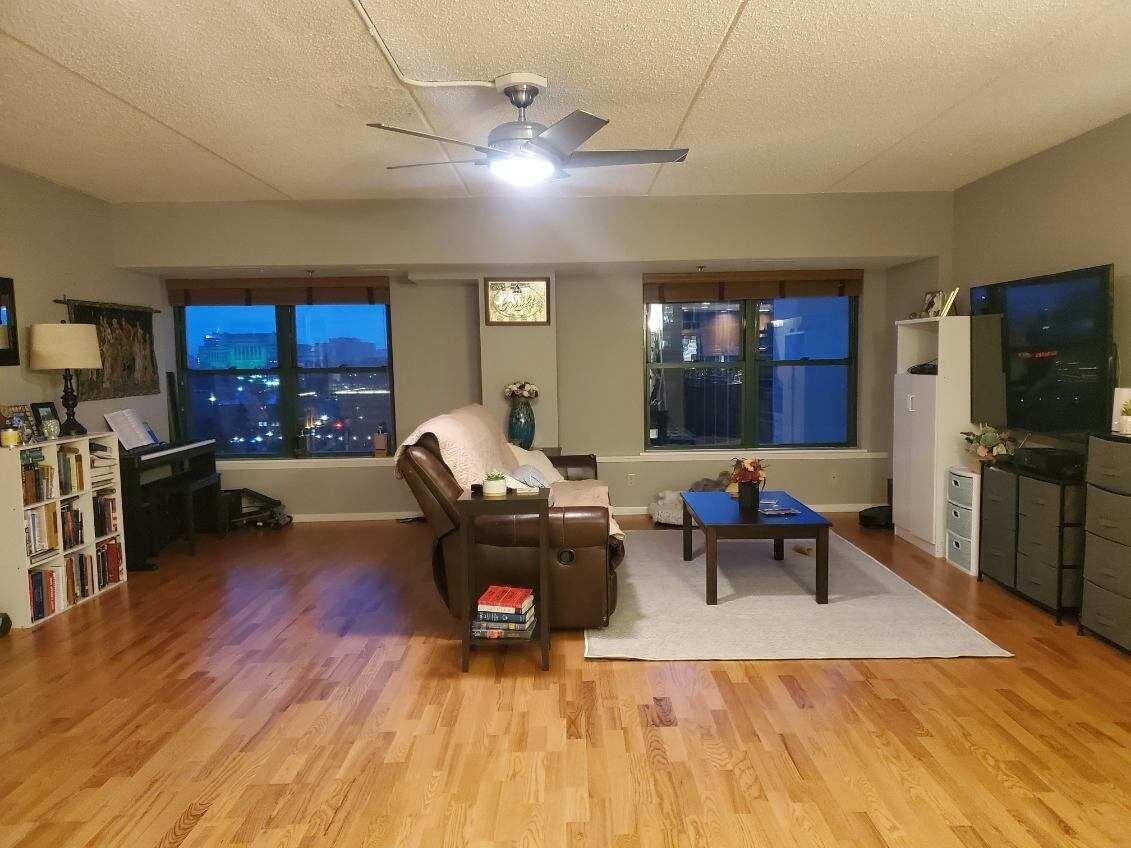 270 E Highland Ave #1244, Milwaukee, WI 53202