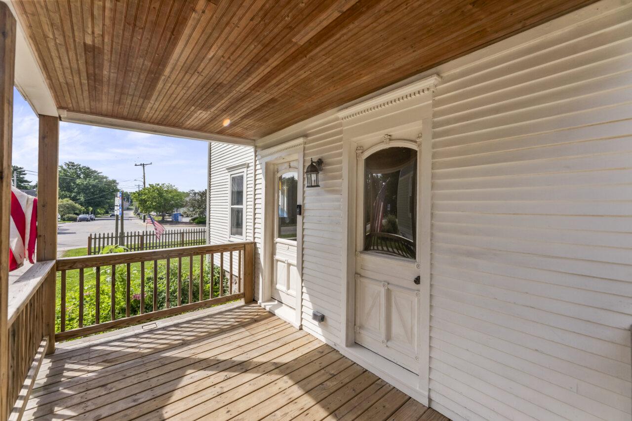 140 Main St, Sullivan, WI 53178