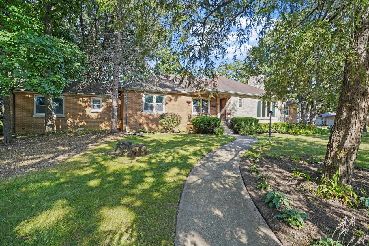6502 46th Ave, Kenosha, WI 53142