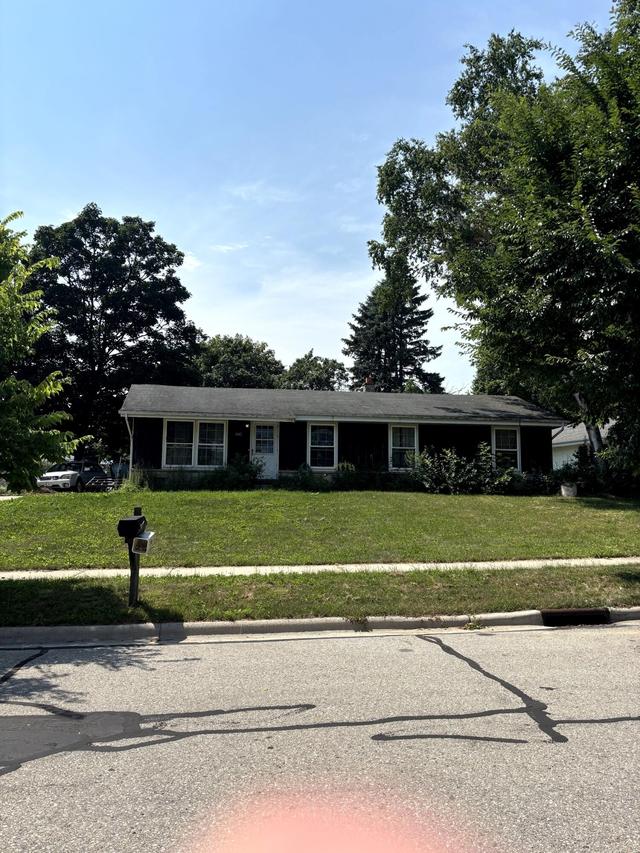 1543 Wilson Ave, Port Washington, WI 53074