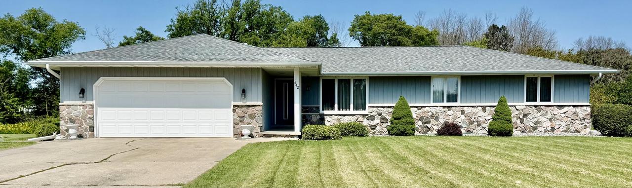 442 Birch Ln, Reedsville, WI 54230