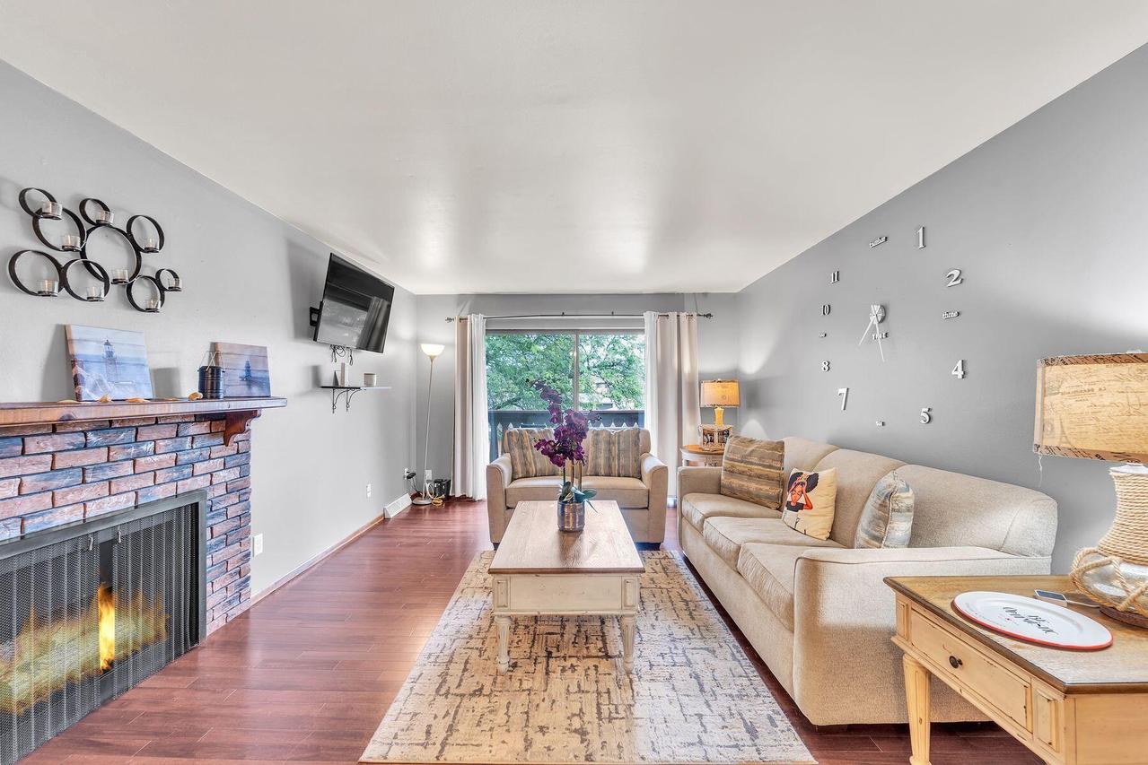 6110 W Calumet Rd #204, Milwaukee, WI 53223