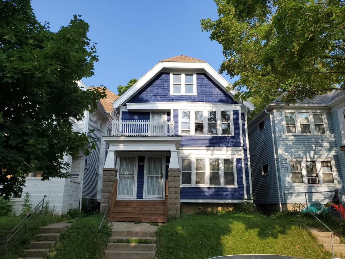 3416 N 23rd St #3418, Milwaukee, WI 53206