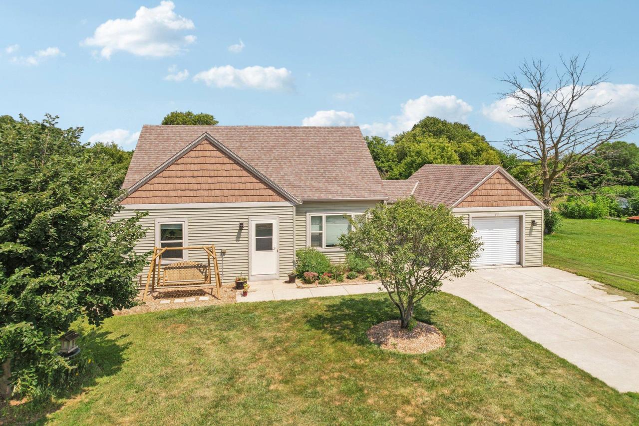 5000 State Highway 175 -, Addison, WI 53027