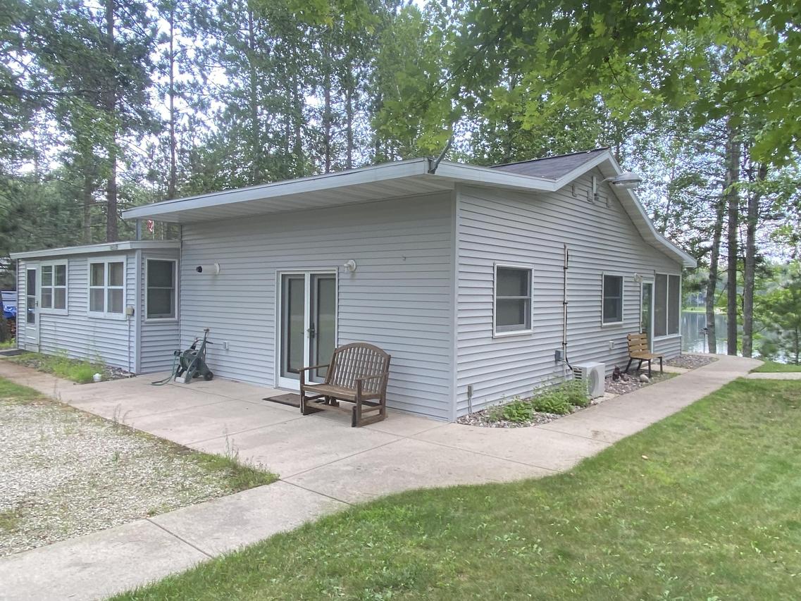 14035 S Half Moon Lake, Brazeau, WI 54161