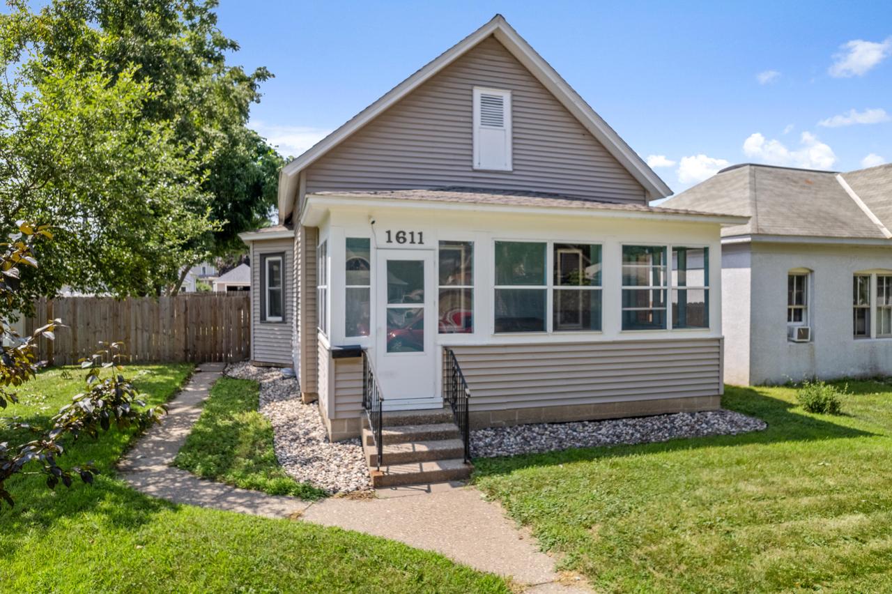 1611 Prospect St, La Crosse, WI 54603
