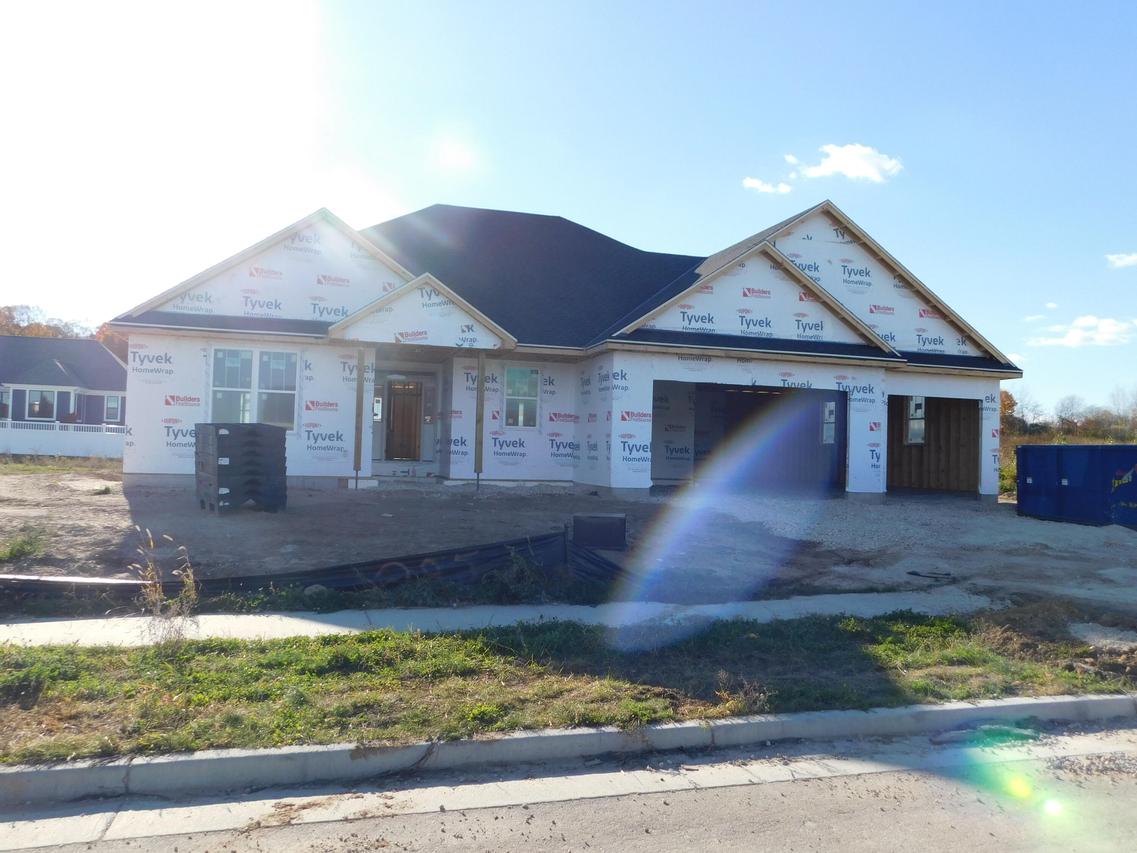 285 Mulberry Ln, Grafton, WI 53024