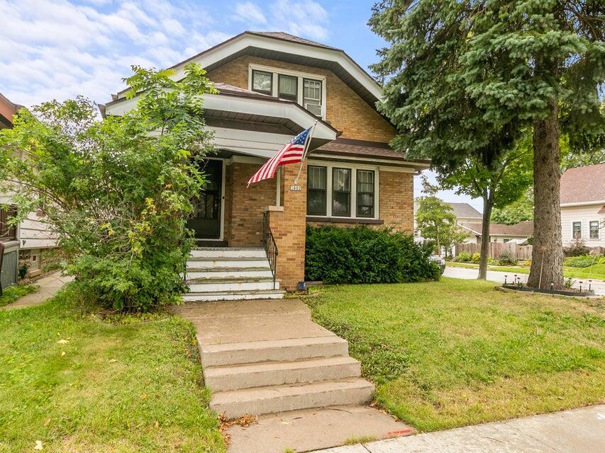 5602 W Rogers St, West Allis, WI 53219