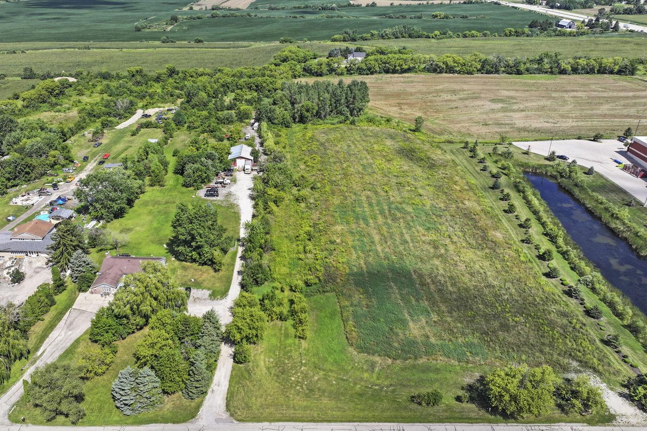 6218 31st St, Somers, WI 53144