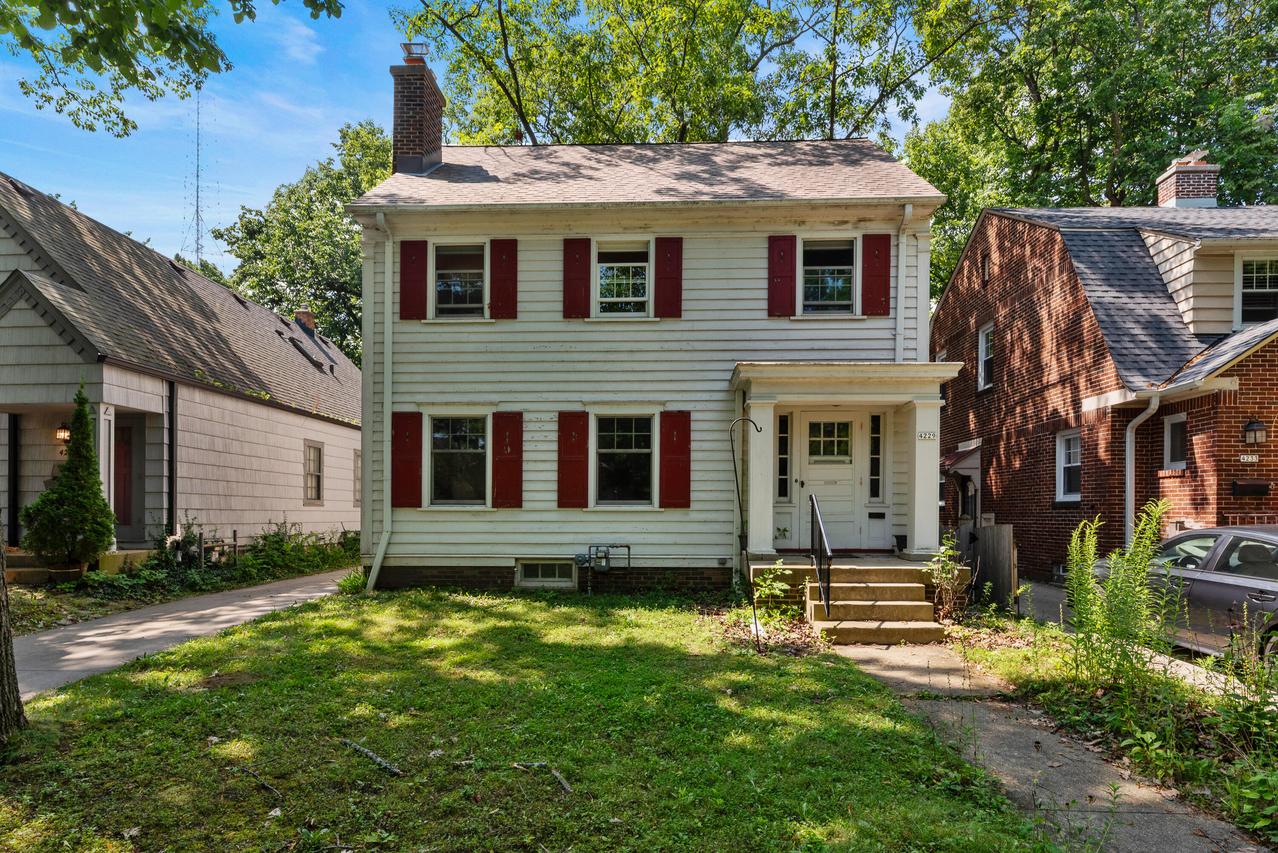 4229 N Woodburn St, Shorewood, WI 53211