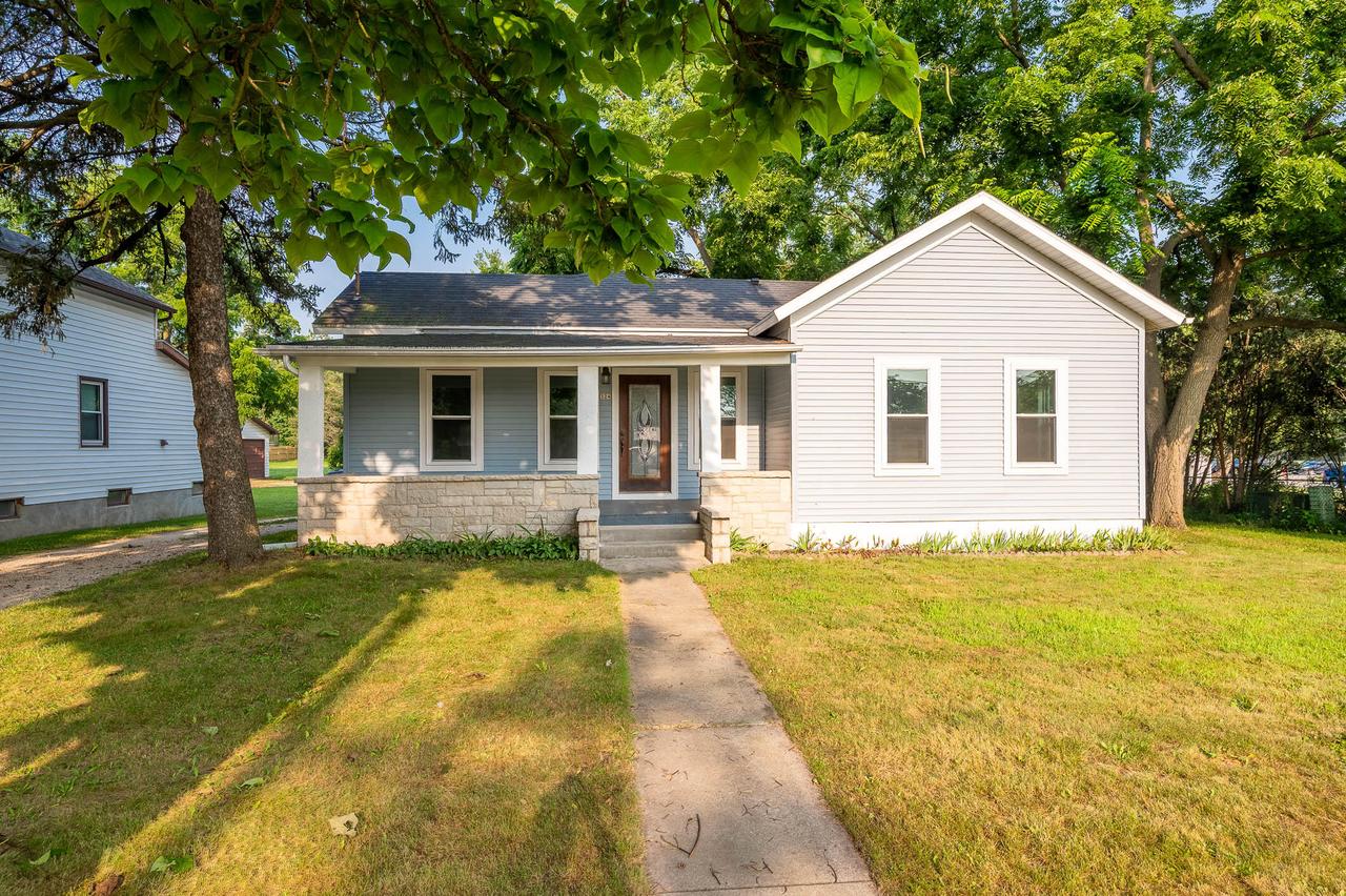 324 N Newcomb St, Whitewater, WI 53190