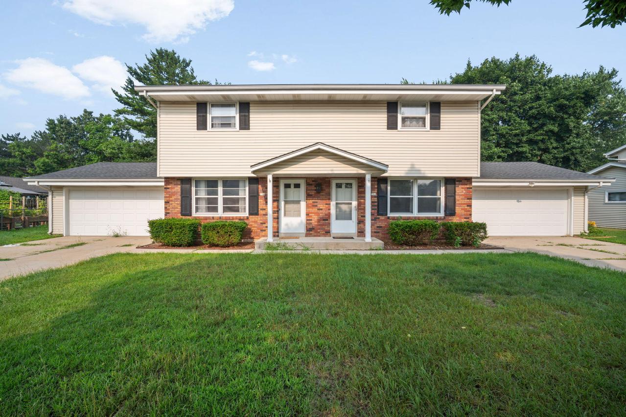 754 Imperial Ct, West Bend, WI 53095