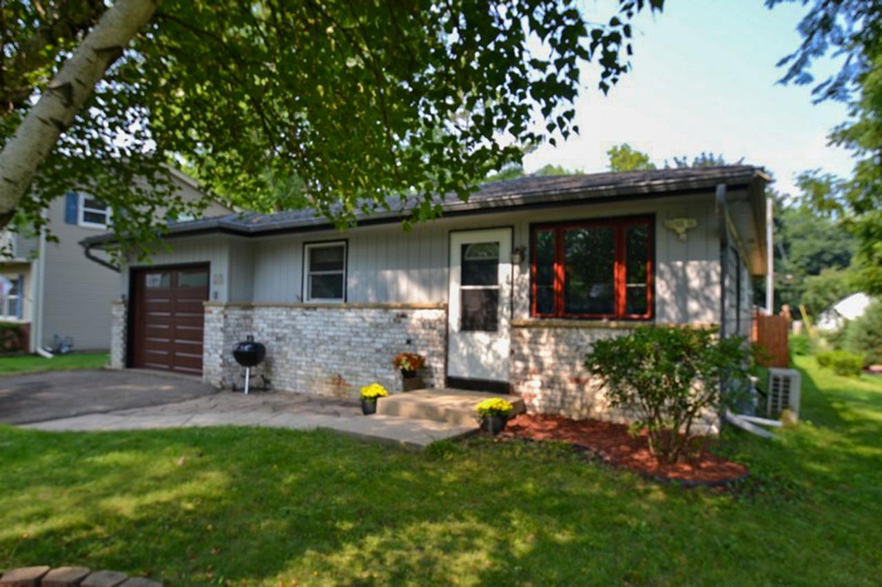 W228S8725 Cherry St, Big Bend, WI 53103