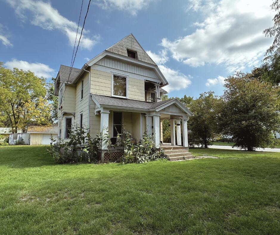 800 N Main St, Lake Mills, WI 53551