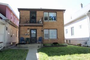2173 S 75th St, West Allis, WI 53219