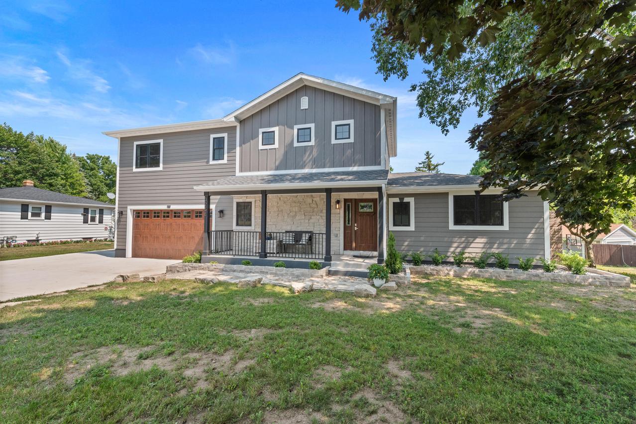3258 County Road O -, Saukville, WI 53080