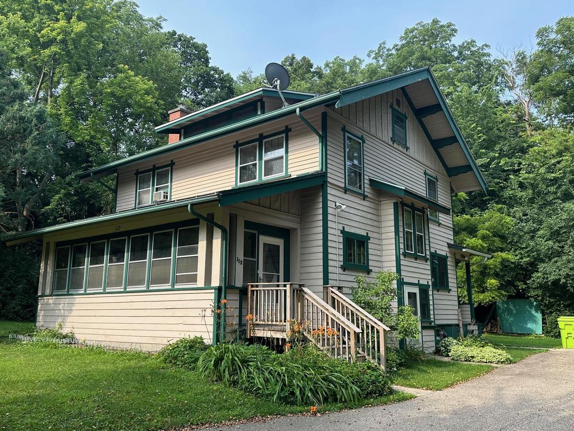 112 Vine St, Delavan, WI 53115