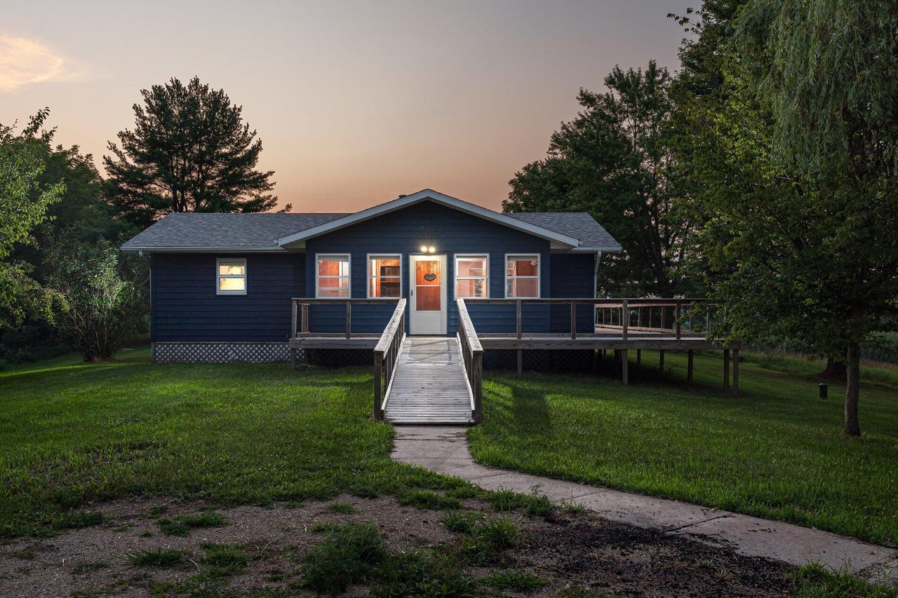 E13202 Maple Ridge, Stark, WI 54639