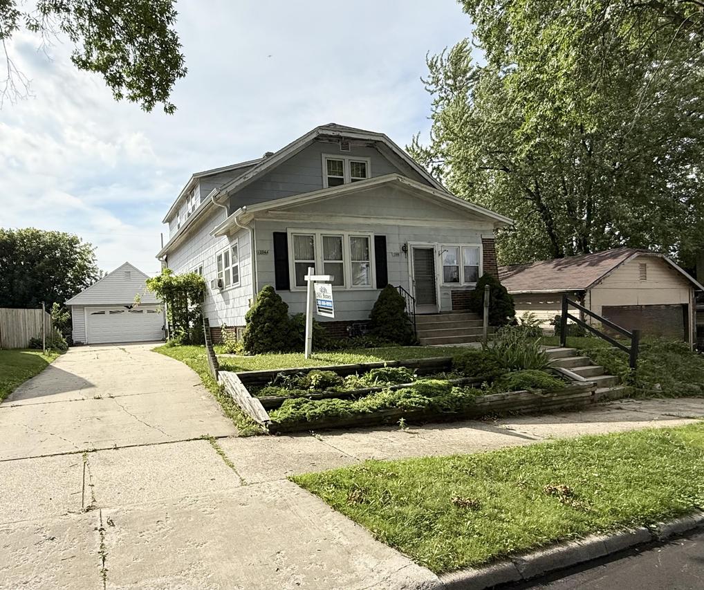 1204 S 20th St #1204 A, Sheboygan, WI 53081