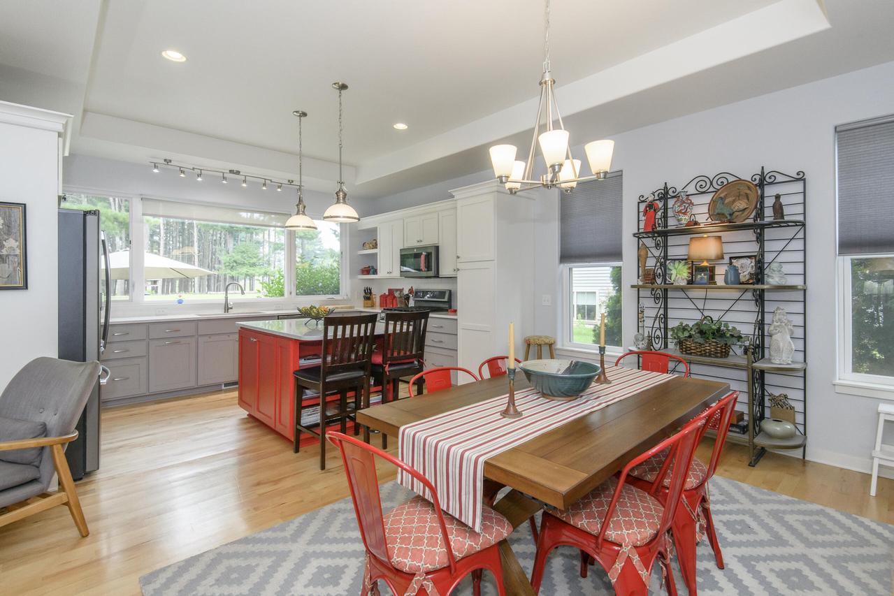 841 Whispering Pines, Lake Mills, WI 53551