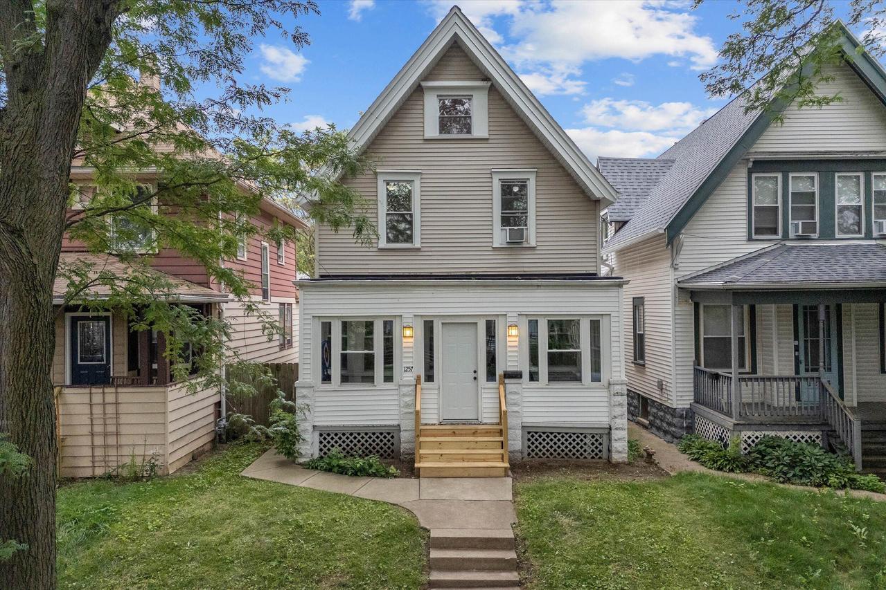1257 S 36th St., Milwaukee, WI 53215