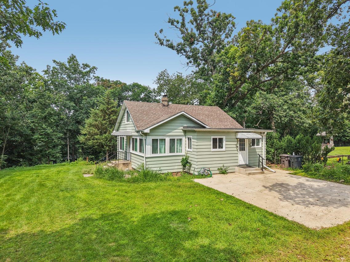 N3219 Cherry Rd, Geneva, WI 53147