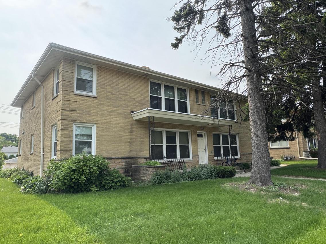 4354 N 76th St, Milwaukee, WI 53222