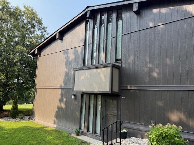 60 Lausanne Ct, Geneva, WI 53147