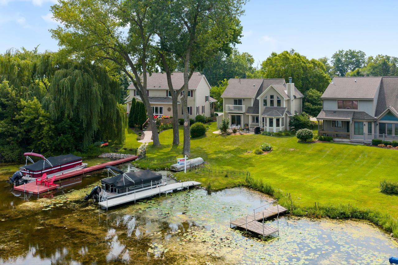 7450 E Wind Lake, Norway, WI 53185