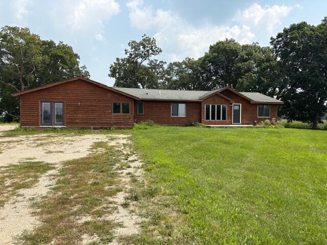 N2450 Wenham Rd, Hebron, WI 53538