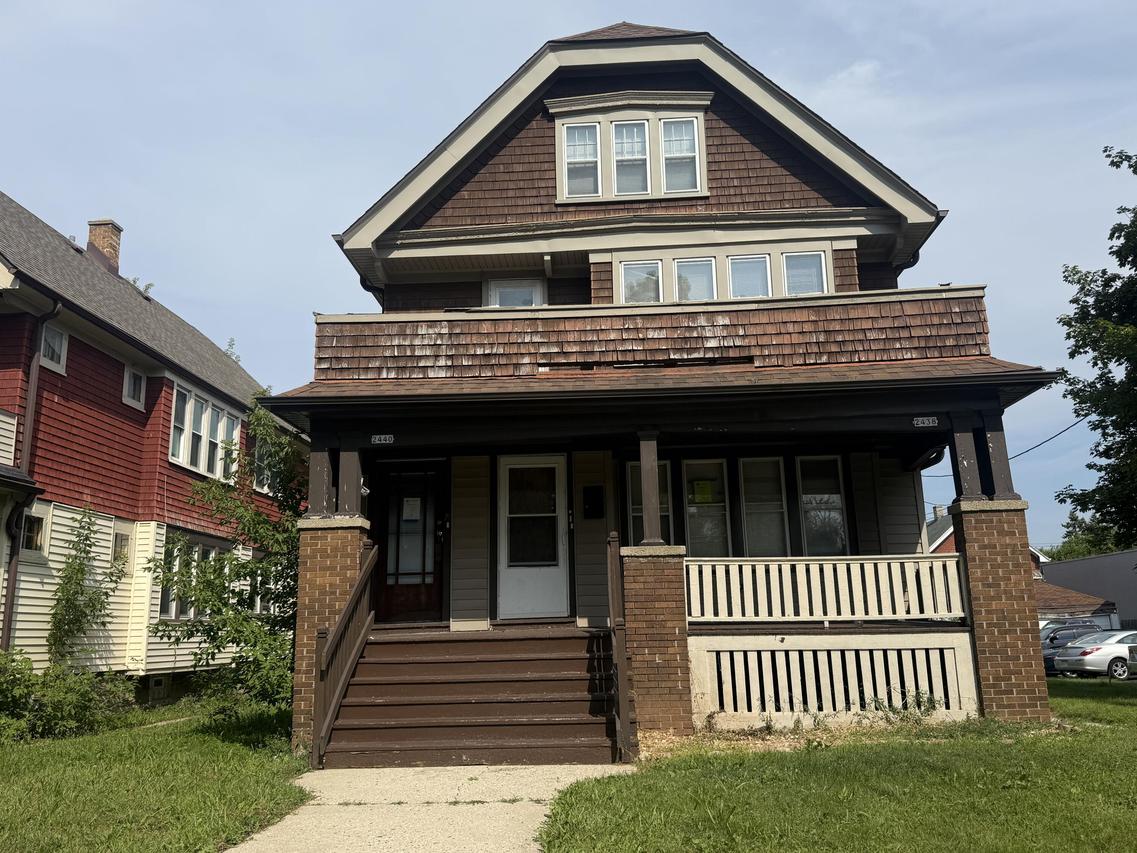 2438 N 51st St #2440, Milwaukee, WI 53210