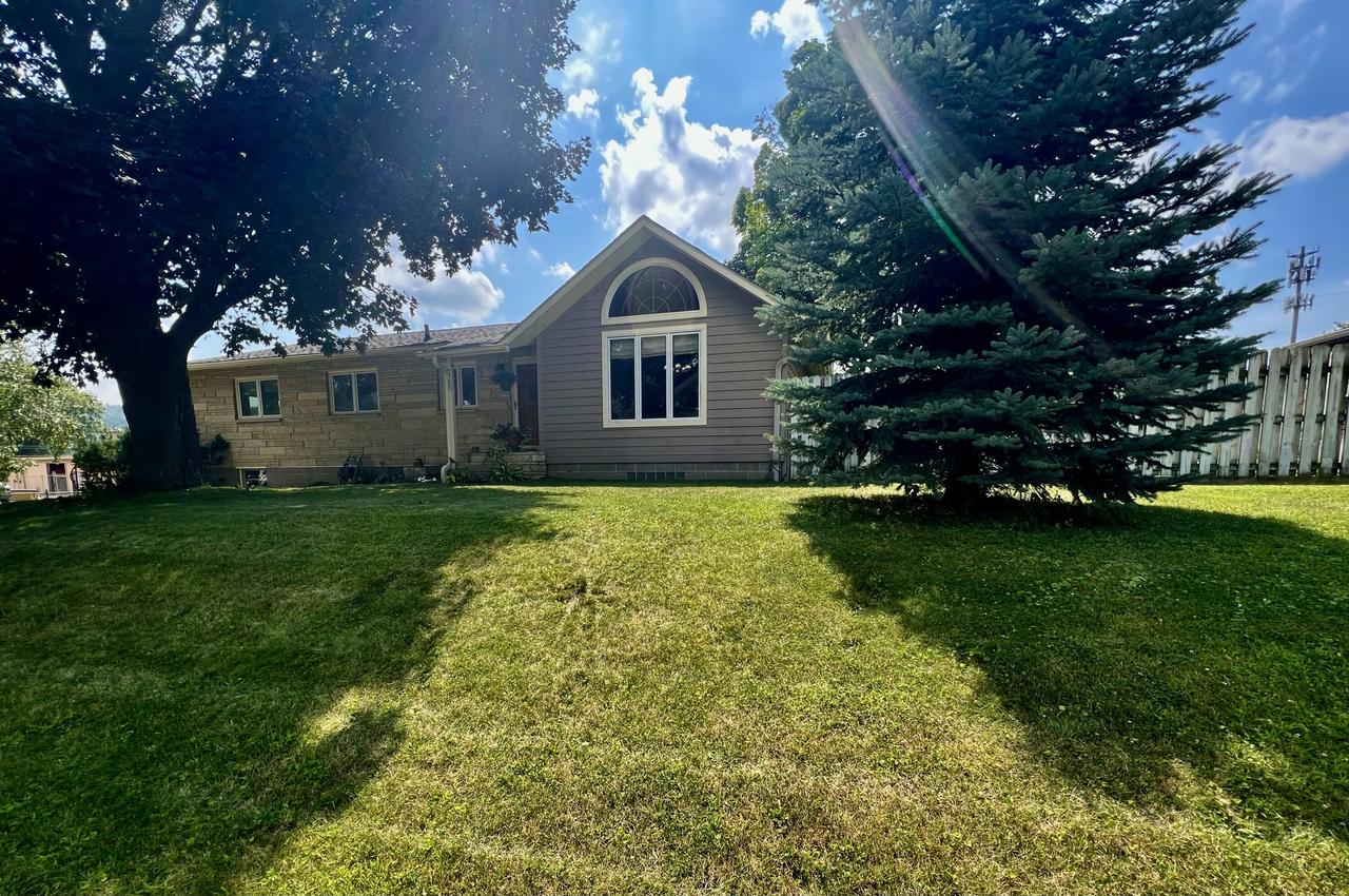 2720 Ward Ave, Shelby, WI 54601