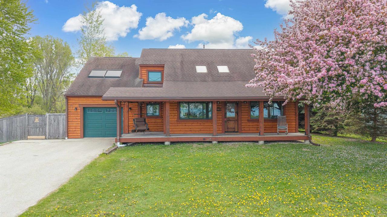 N7315 Winnebago Dr, Taycheedah, WI 54935