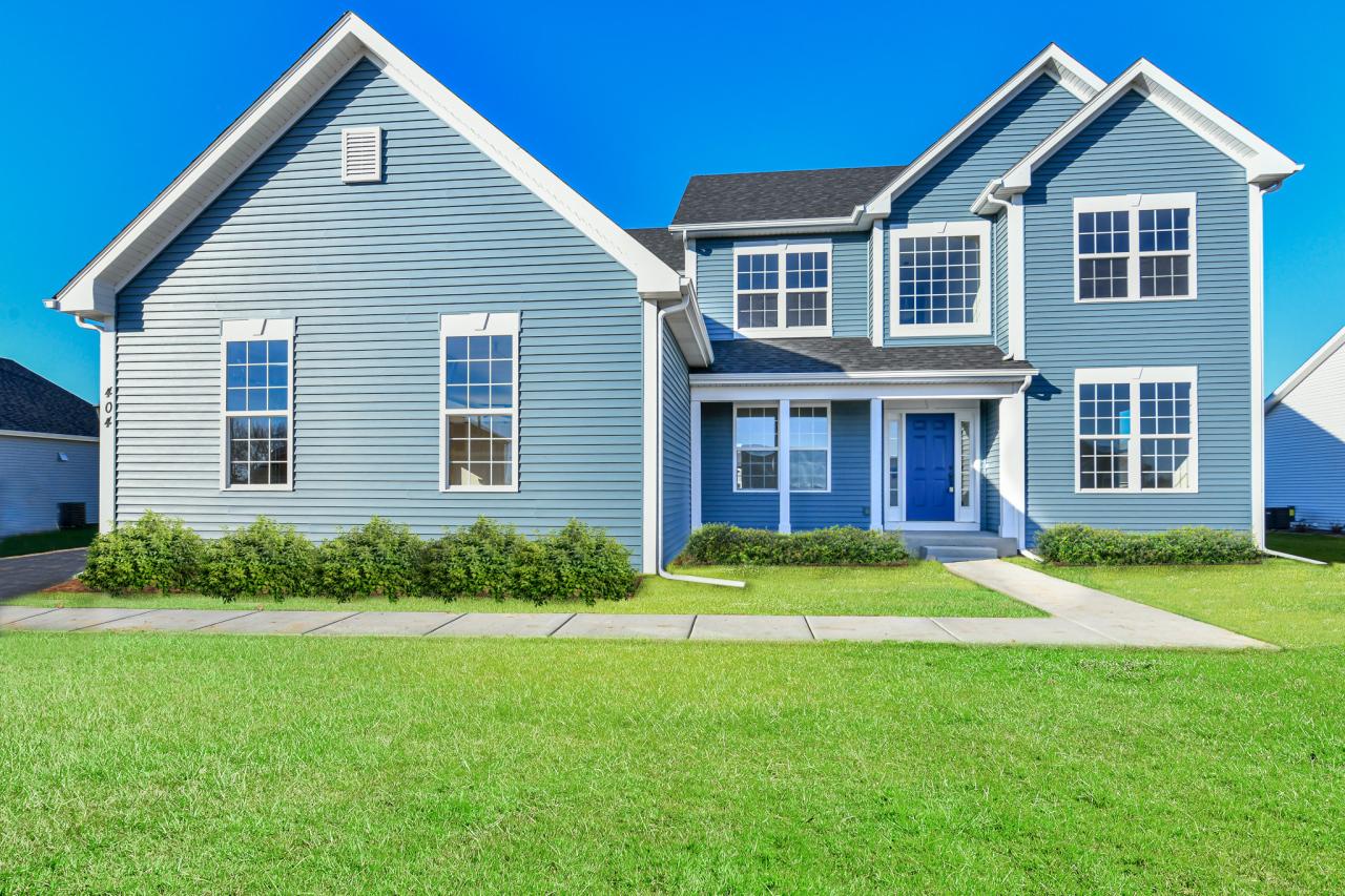415 Kensington Ct, Williams Bay, WI 53191