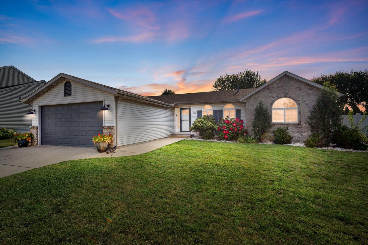 2215 35th Ave, Kenosha, WI 53144