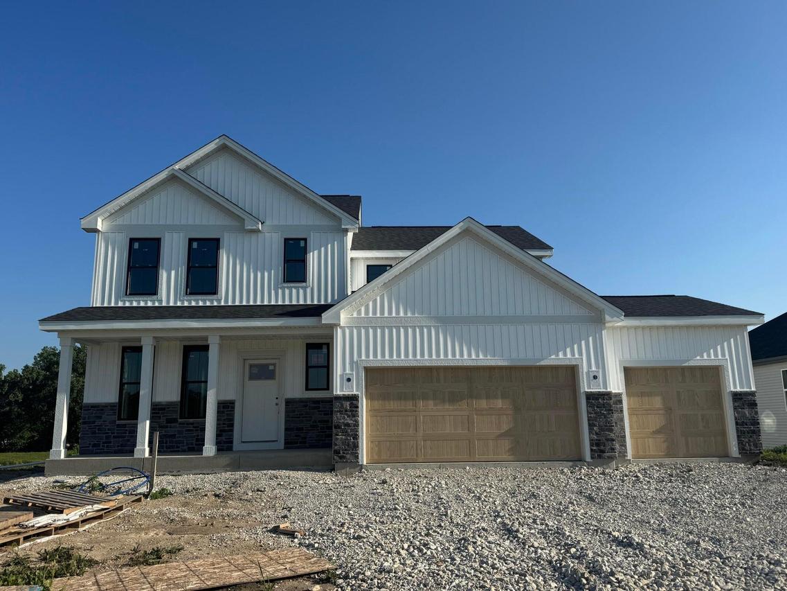 1072 5th Ave, Union Grove, WI 53182