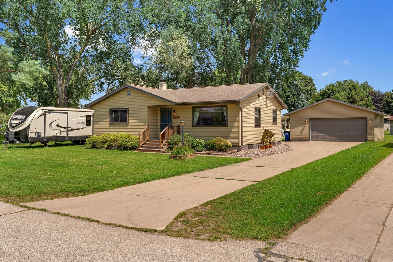 2530 Western Ave, Campbell, WI 54603