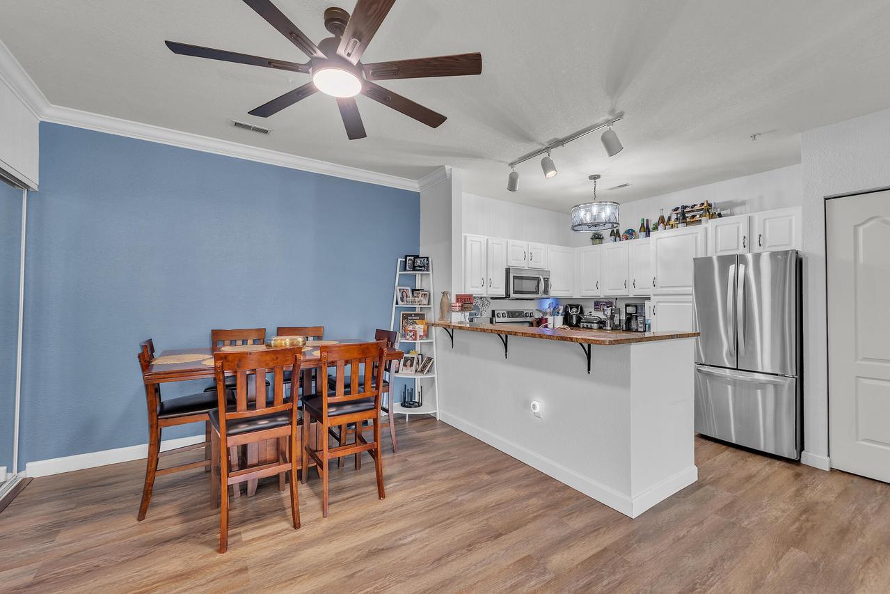 2728 Northview Rd #61, Waukesha, WI 53188